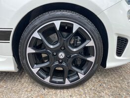 Abarth 500 595 COMPETIZIONE 13
