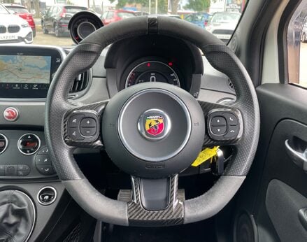 Abarth 500 595 COMPETIZIONE 19