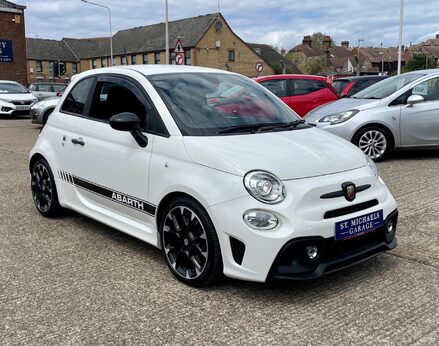 Abarth 500 595 COMPETIZIONE 4
