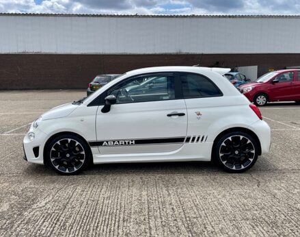 Abarth 500 595 COMPETIZIONE 11