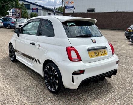 Abarth 500 595 COMPETIZIONE 9