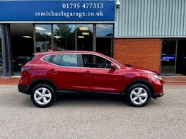 Nissan Qashqai DCI ACENTA PREMIUM DCT 10