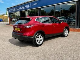 Nissan Qashqai DCI ACENTA PREMIUM DCT 8