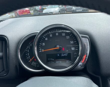 Mini Countryman COOPER CLASSIC 20