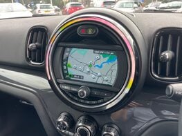 Mini Countryman COOPER CLASSIC 24