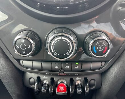 Mini Countryman COOPER CLASSIC 37