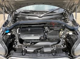 Mini Countryman COOPER CLASSIC 7