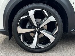 Nissan Juke DIG-T TEKNA DCT 13