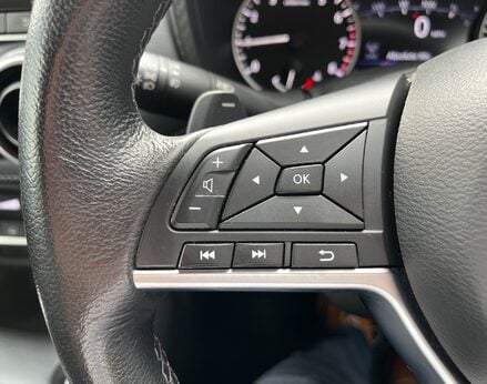 Nissan Juke DIG-T TEKNA DCT 53