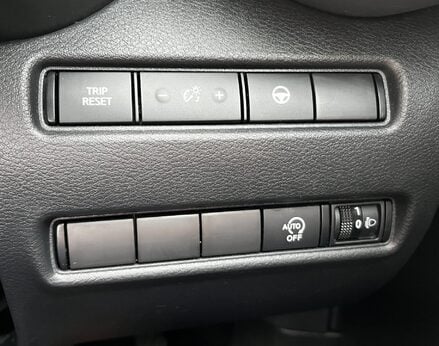 Nissan Juke DIG-T TEKNA DCT 59