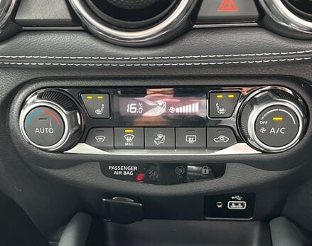 Nissan Juke DIG-T TEKNA DCT 44