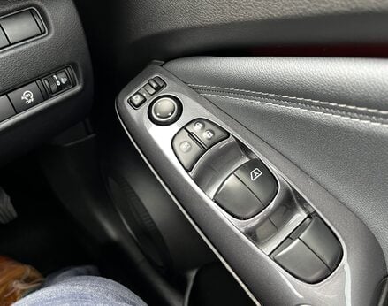 Nissan Juke DIG-T TEKNA DCT 60