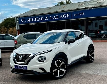 Nissan Juke DIG-T TEKNA DCT 1