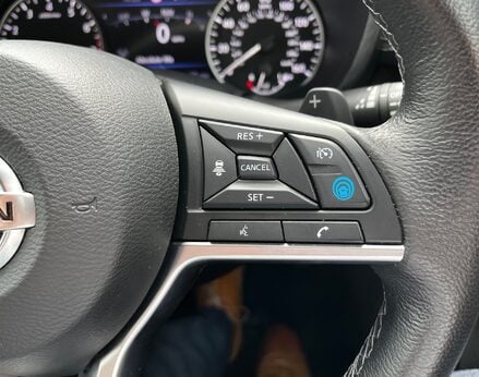 Nissan Juke DIG-T TEKNA DCT 54