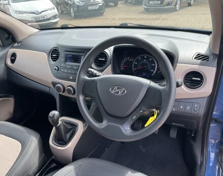 Hyundai i10 S BLUE DRIVE 17