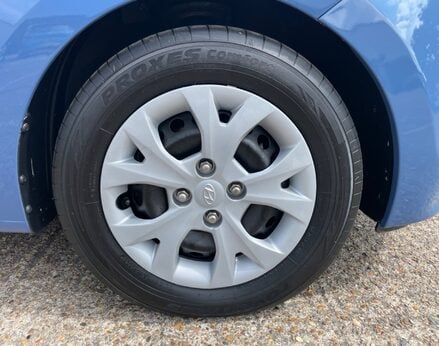 Hyundai i10 S BLUE DRIVE 13