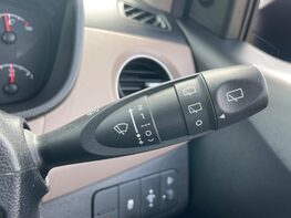 Hyundai i10 S BLUE DRIVE 32