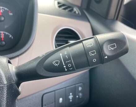 Hyundai i10 S BLUE DRIVE 32