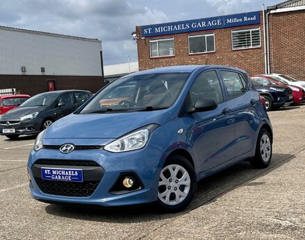 Hyundai i10 S BLUE DRIVE 1