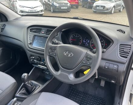 Hyundai i20 MPI S-CONNECT 17