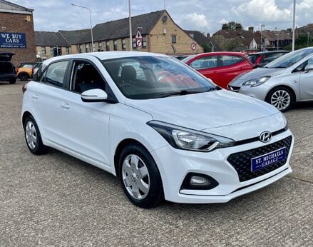 Hyundai i20 MPI S-CONNECT 4