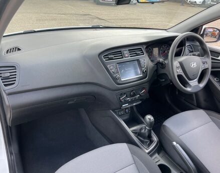 Hyundai i20 MPI S-CONNECT 23
