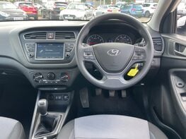 Hyundai i20 MPI S-CONNECT 18