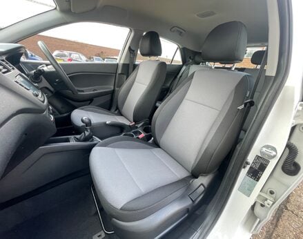 Hyundai i20 MPI S-CONNECT 47