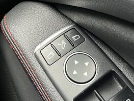 Mercedes-Benz CLA Class CLA 200 AMG LINE NIGHT EDITION 61