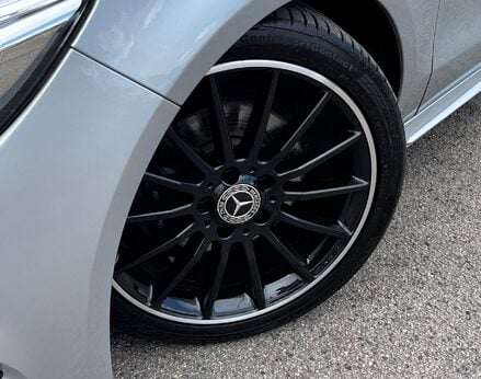 Mercedes-Benz CLA Class CLA 200 AMG LINE NIGHT EDITION 3