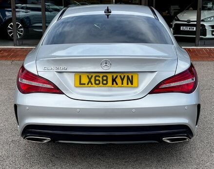 Mercedes-Benz CLA Class CLA 200 AMG LINE NIGHT EDITION 6