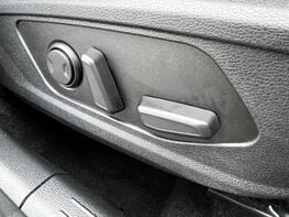Kia Sportage LAUNCH EDITION ISG 63