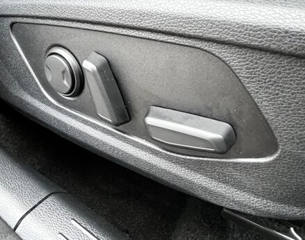Kia Sportage LAUNCH EDITION ISG 63