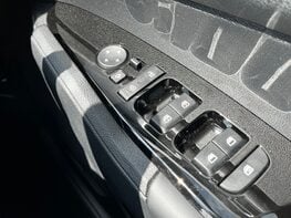 Kia Sportage LAUNCH EDITION ISG 61