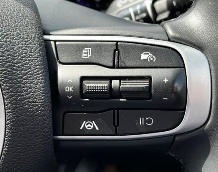 Kia Sportage LAUNCH EDITION ISG 57
