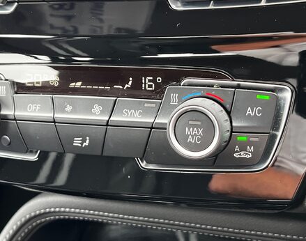 BMW X1 SDRIVE18I SPORT 48
