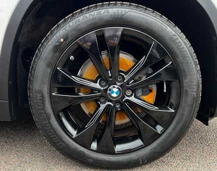BMW X1 SDRIVE18I SPORT 16
