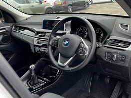 BMW X1 SDRIVE18I SPORT 18