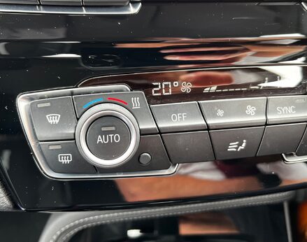 BMW X1 SDRIVE18I SPORT 47
