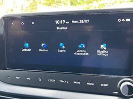Hyundai BAYON T-GDI PREMIUM DCT 41