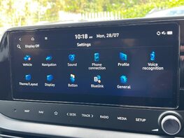 Hyundai BAYON T-GDI PREMIUM DCT 37