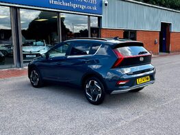 Hyundai BAYON T-GDI PREMIUM DCT 9