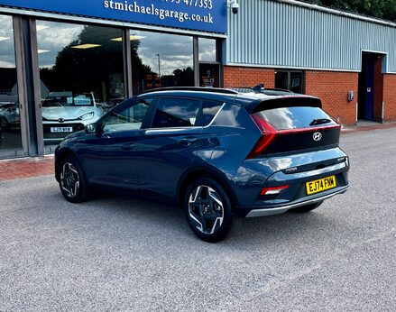 Hyundai BAYON T-GDI PREMIUM DCT 9