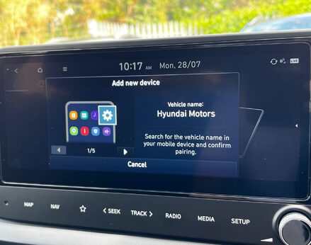 Hyundai BAYON T-GDI PREMIUM DCT 33
