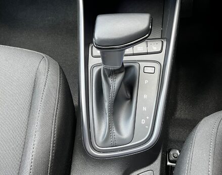 Hyundai BAYON T-GDI PREMIUM DCT 53
