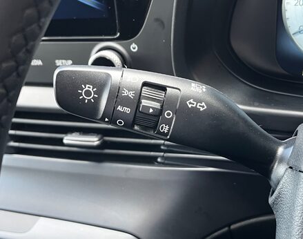 Hyundai BAYON T-GDI PREMIUM DCT 56