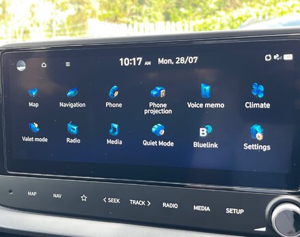 Hyundai BAYON T-GDI PREMIUM DCT 32