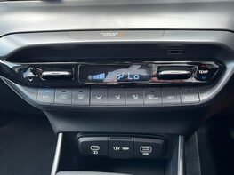 Hyundai BAYON T-GDI PREMIUM DCT 50