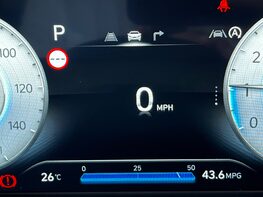 Hyundai BAYON T-GDI PREMIUM DCT 26