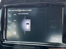 Renault Captur GT LINE TCE 37